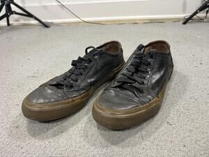 Frye Shoes Mens Size 8.5 Black Leather Low Top Casual Sneakers Gum Sole